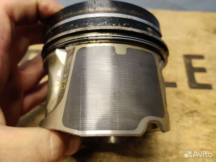 Поршень Nissan X-Trail T31 M9R