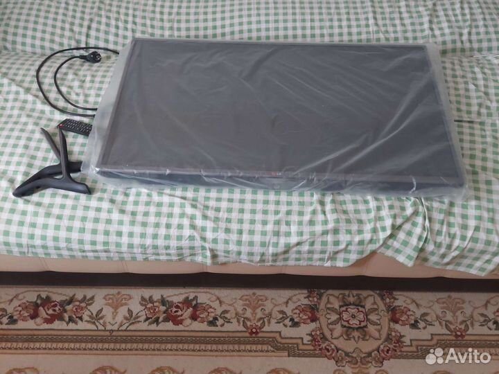 Телевизор LG 42lb561v