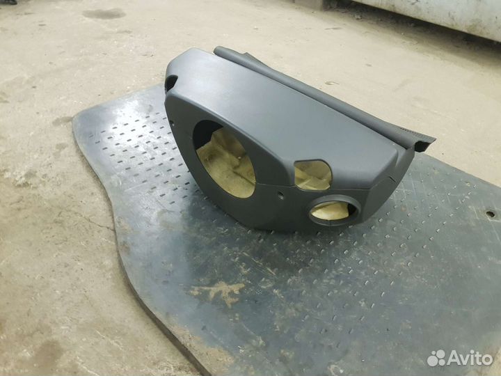 Кожух рулевой колонки Opel astra h