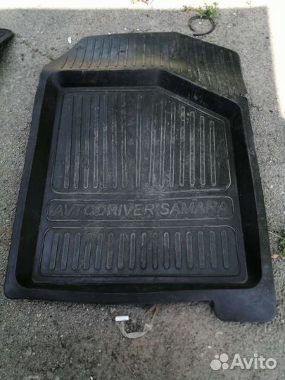 Коврик пасажирский