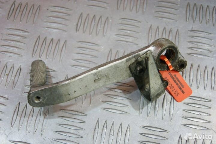 Педаль тормоза Suzuki GSX-R1100