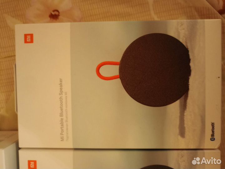 Колонка Mi Portable Bluetooth Speaker