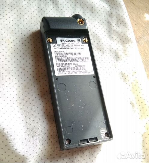 Сотовый телефoн Ericsson LX700