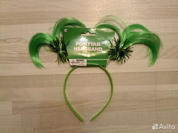 Ободок зеленый с хвостиками на пружинках