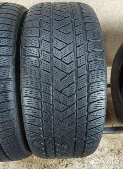 Pirelli Scorpion Winter 285/45 R21 99W
