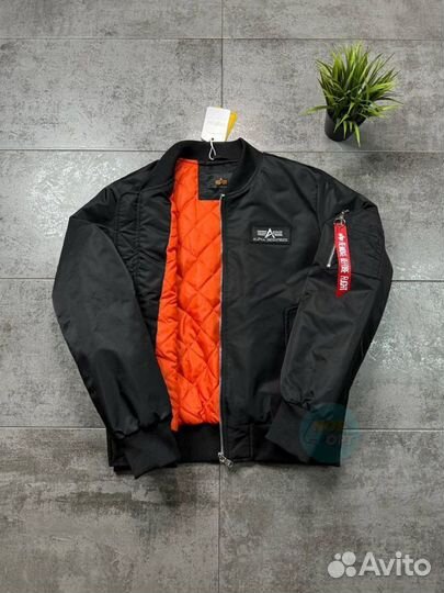 Бомбер alpha industries