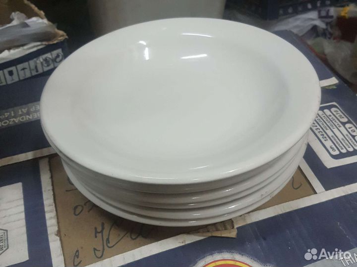 Тарелки Богдановичский фарфоровый завод