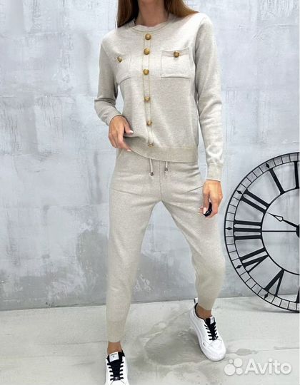 Костюм женский теплый