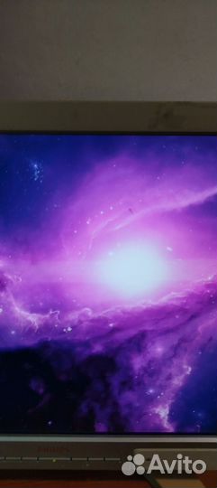 Монитор philips 170 p7