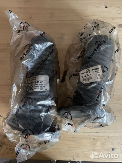 Пыльники амортизаторов Camry v40