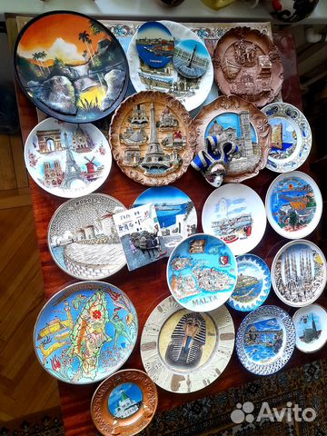 Коллекция декоративных тарелок для интерьера