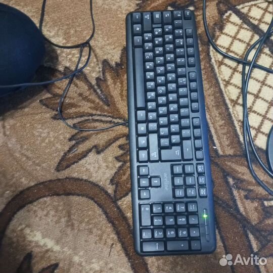 Монитор Asus