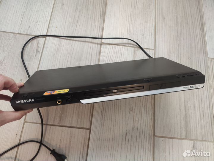 DVD плеер karaoke samsung P361K