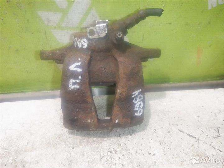 Суппорт передний левый Фиат Стило