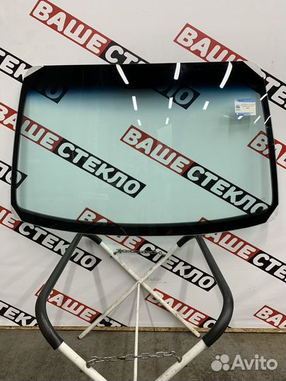 Лобовое стекло Chevrolet Lanos