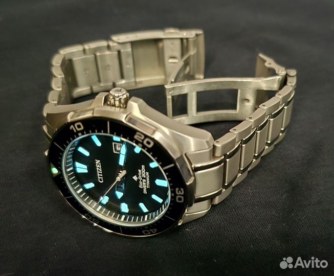 Citizen Promaster super titanium Eco-Drive (часы д