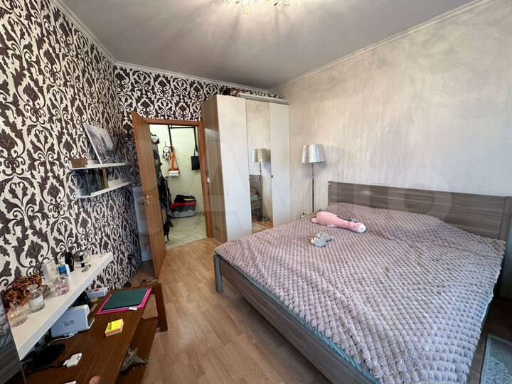 2-к. квартира, 57 м², 12/16 эт.