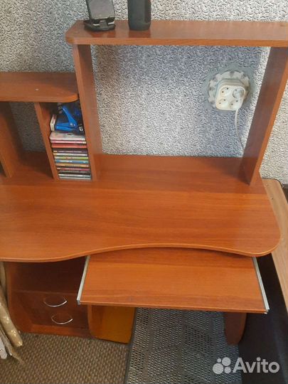 Компьютерный столик бу