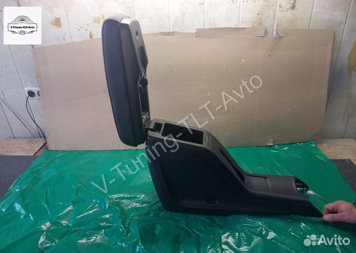 Подлокотник LADA Vesta