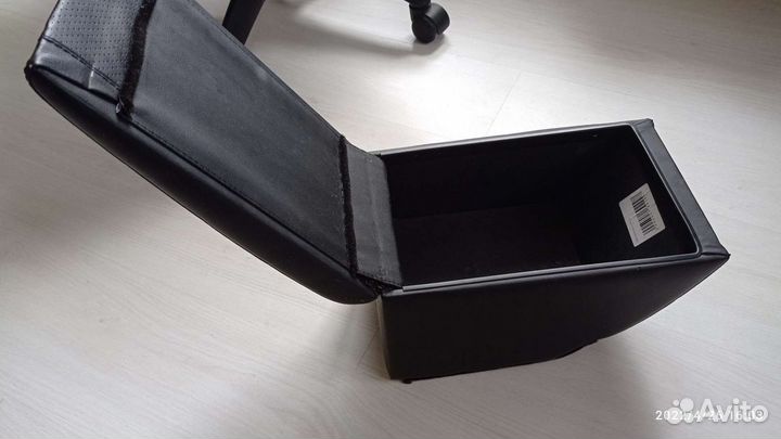 Подлокотник