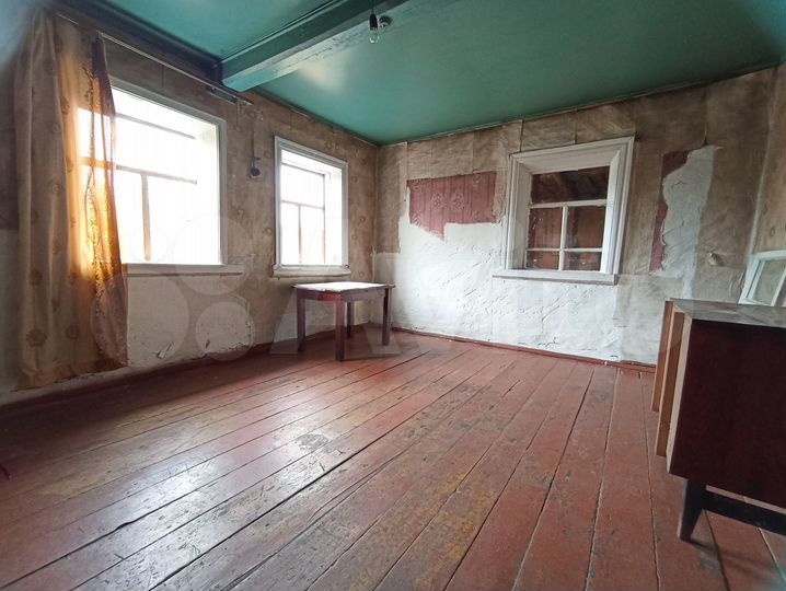 Дом 47 м² на участке 5 сот.