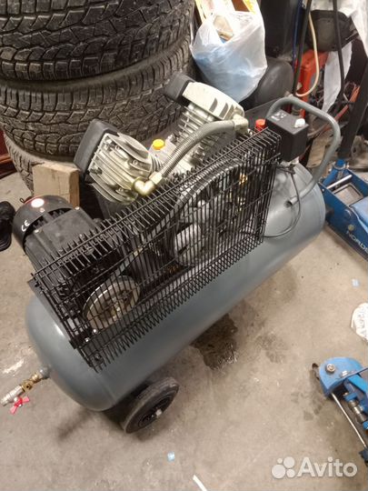 Компрессор ремеза на 380В 100л