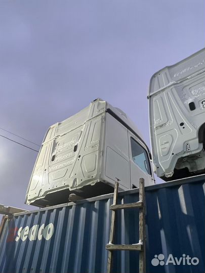 Кабина в сборе на Мерседес Актрос мр4 мр5