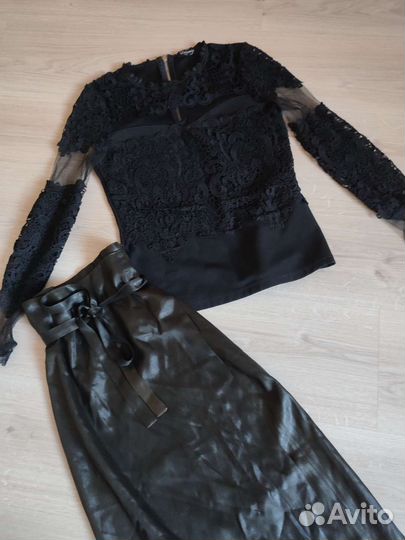 Пакет одежды на девушку