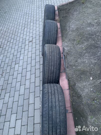 Continental ContiPremiumContact 2 215/55 R18