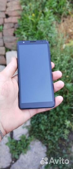 Телефон ZTE