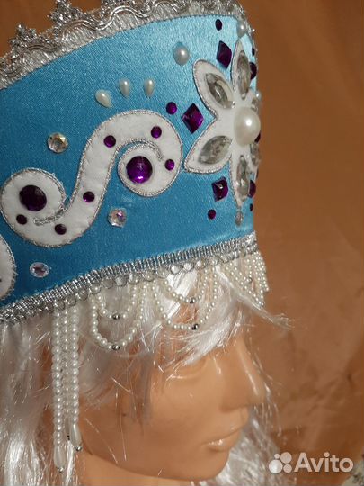 Кокошник Снегурочки с бусами