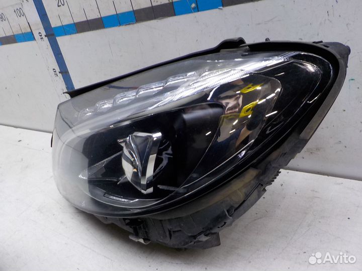 Фара левая, Mercedes-Benz W205 (C-Klasse)