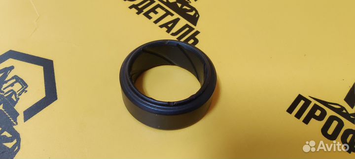 6194093M1 Втулка шкворня опора шкворневая