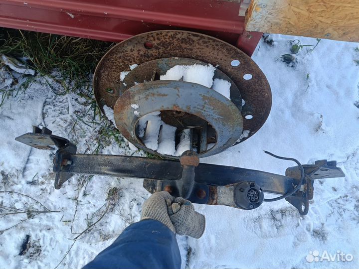 Фаркоп toyota land cruiser 200