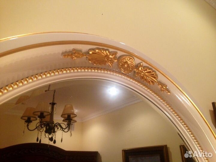 Зеркало натуральное дерево с позолотой Италия