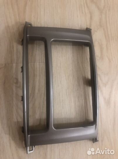 Рамка для магнитолы land cruiser 100