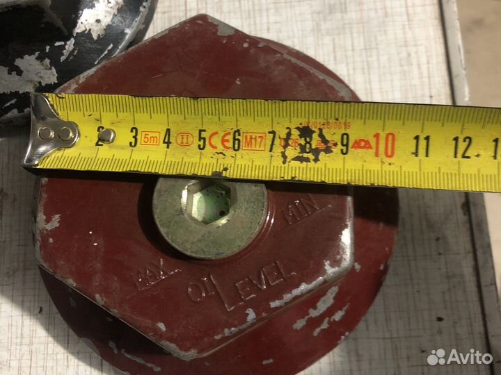 Колпак ступицы оси