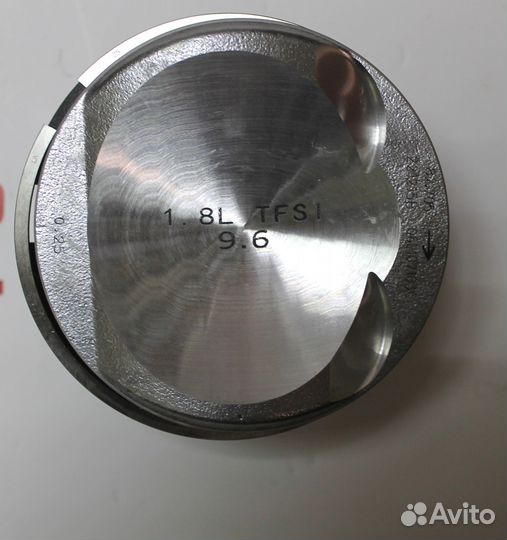 Комплект поршней Audi EA888 1.8tfsi 23мм +0,25