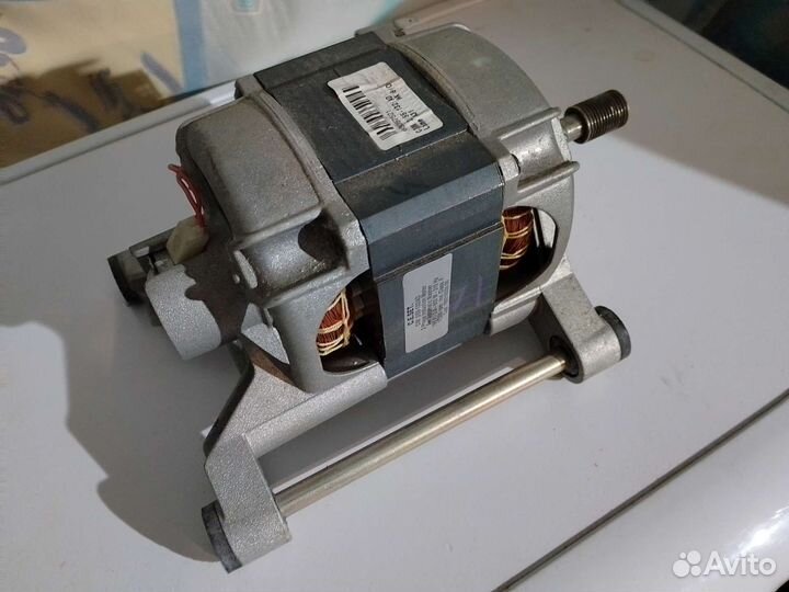 Двигататель стиральной машины