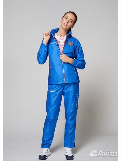 Спортивный костюм женский