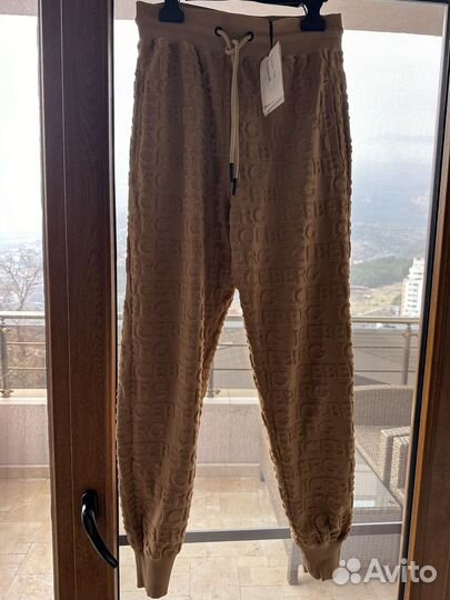 Костюм женский iceberg