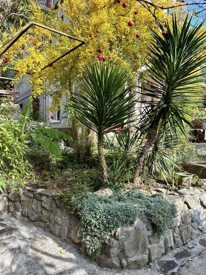 2-к. квартира, 80 м², 1/3 эт.