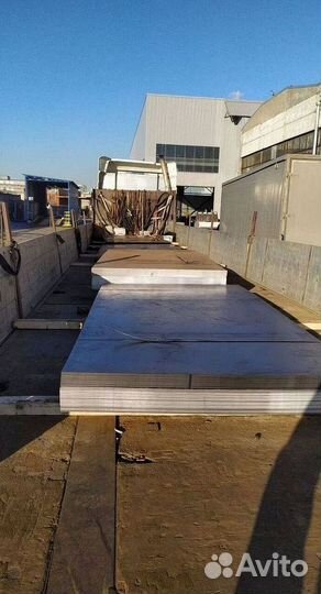 Лист стальной