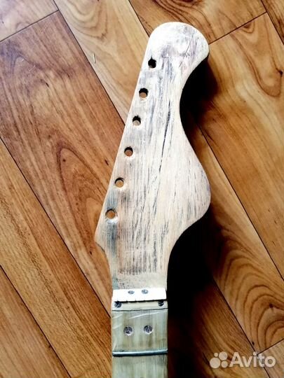 Корпус электрогитары