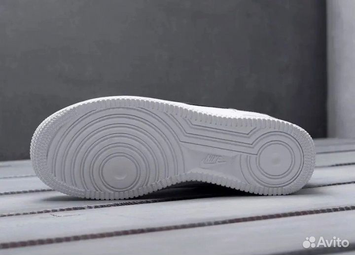 Кроссовки мужские nike