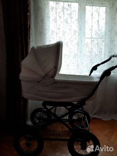 Шикарная коляска Inglesina vittoria