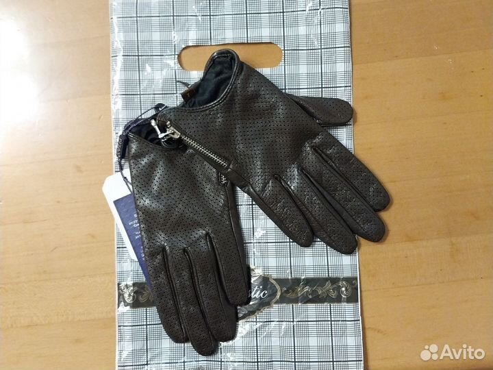 Перчатки женские кожаные новые