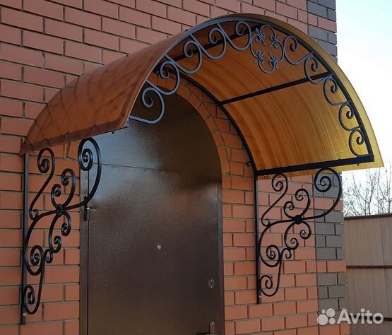 Козырек с кованый
