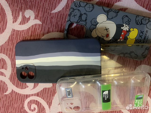 Чехол на iPhone 11