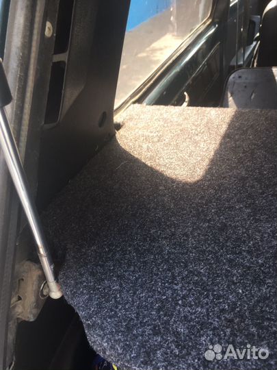 Полка задняя на ваз 21213